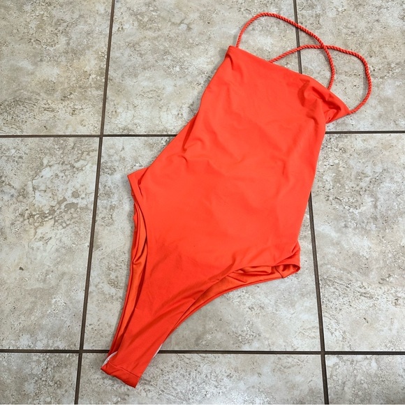 New Agua Bendita Kali Solid One-Piece Swimsuit size M - Picture 5 of 13